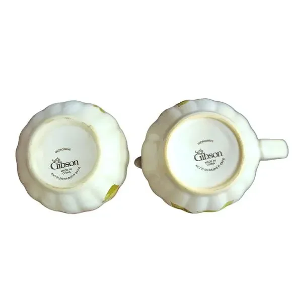 Gibson Roseland Porcelain Stoneware Vintage Sugar Bowl with Lid and Creamer Set - Picture 8 of 10